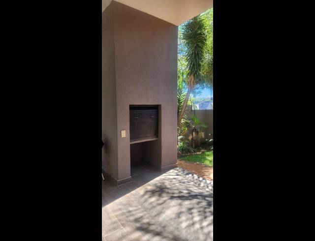 3 BEDROOM PROPERTY TO RENT IN HOUGHTON ESTATE